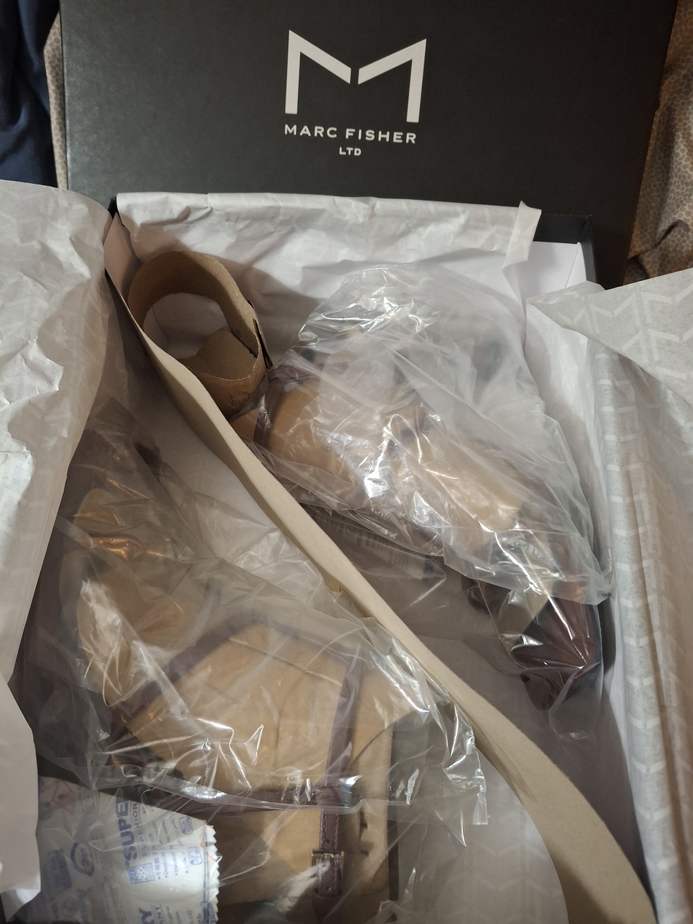 Marc Fisher Cage Dennie Heel - Picture 4 of 5